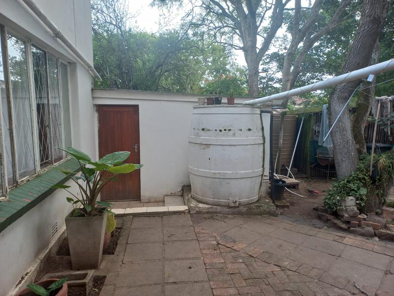 To Let 4 Bedroom Property for Rent in Oatlands Eastern Cape